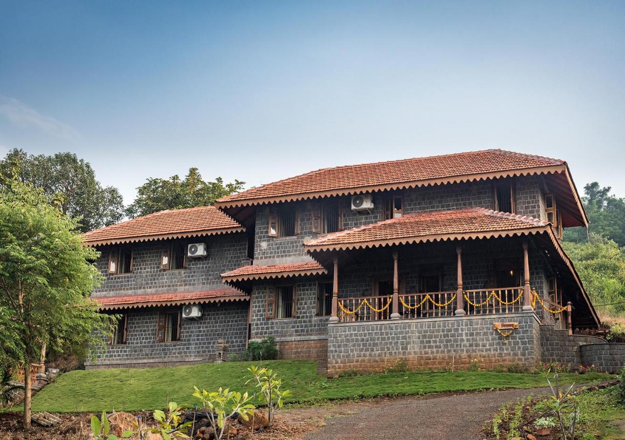 Saffronstays Niramay, Torna-Rajgad - Rustic Pool Villa With A Gazebo And Great Forest Views Marg Asni Dış mekan fotoğraf