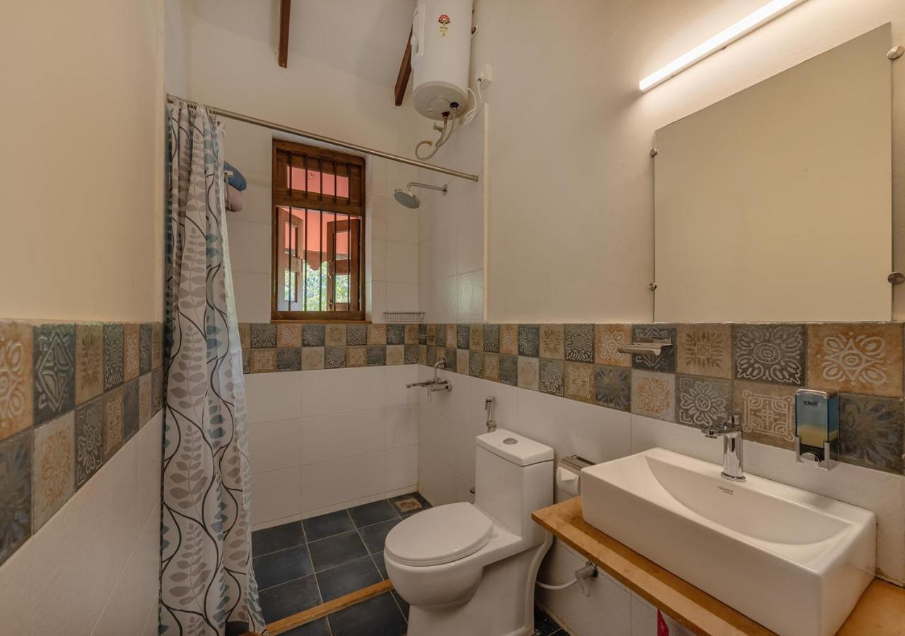 Saffronstays Niramay, Torna-Rajgad - Rustic Pool Villa With A Gazebo And Great Forest Views Marg Asni Dış mekan fotoğraf